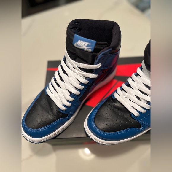 NIKE JORDAN 1 RETRO HIGH - Picture 8 of 8